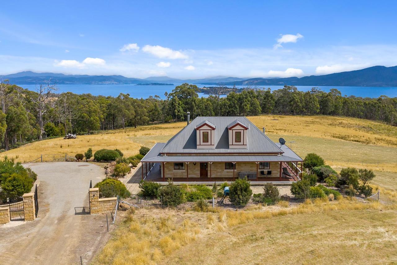 Holiday home Manfield Country Bruny Island Alonnah