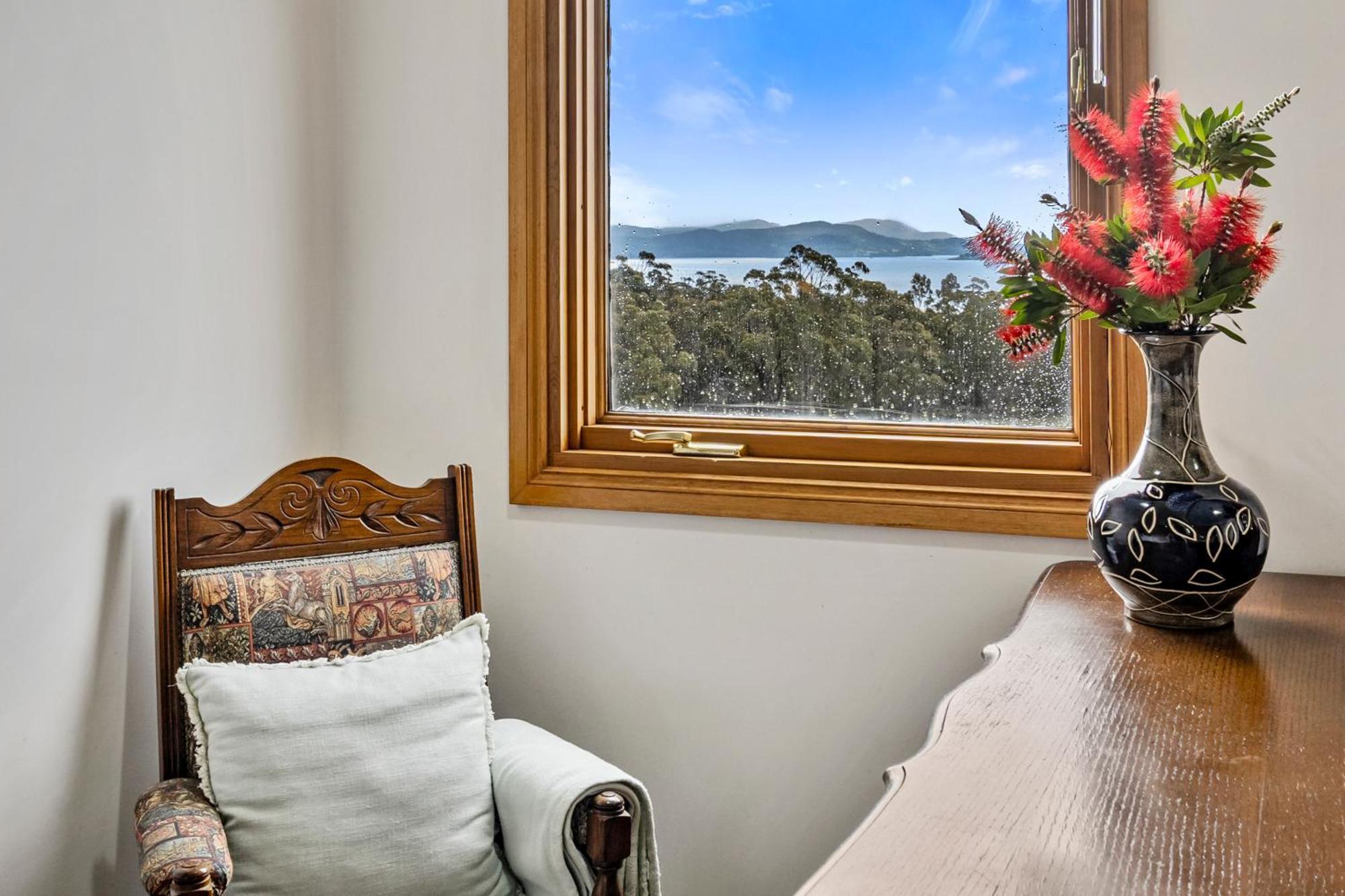 Manfield Country Bruny Island *