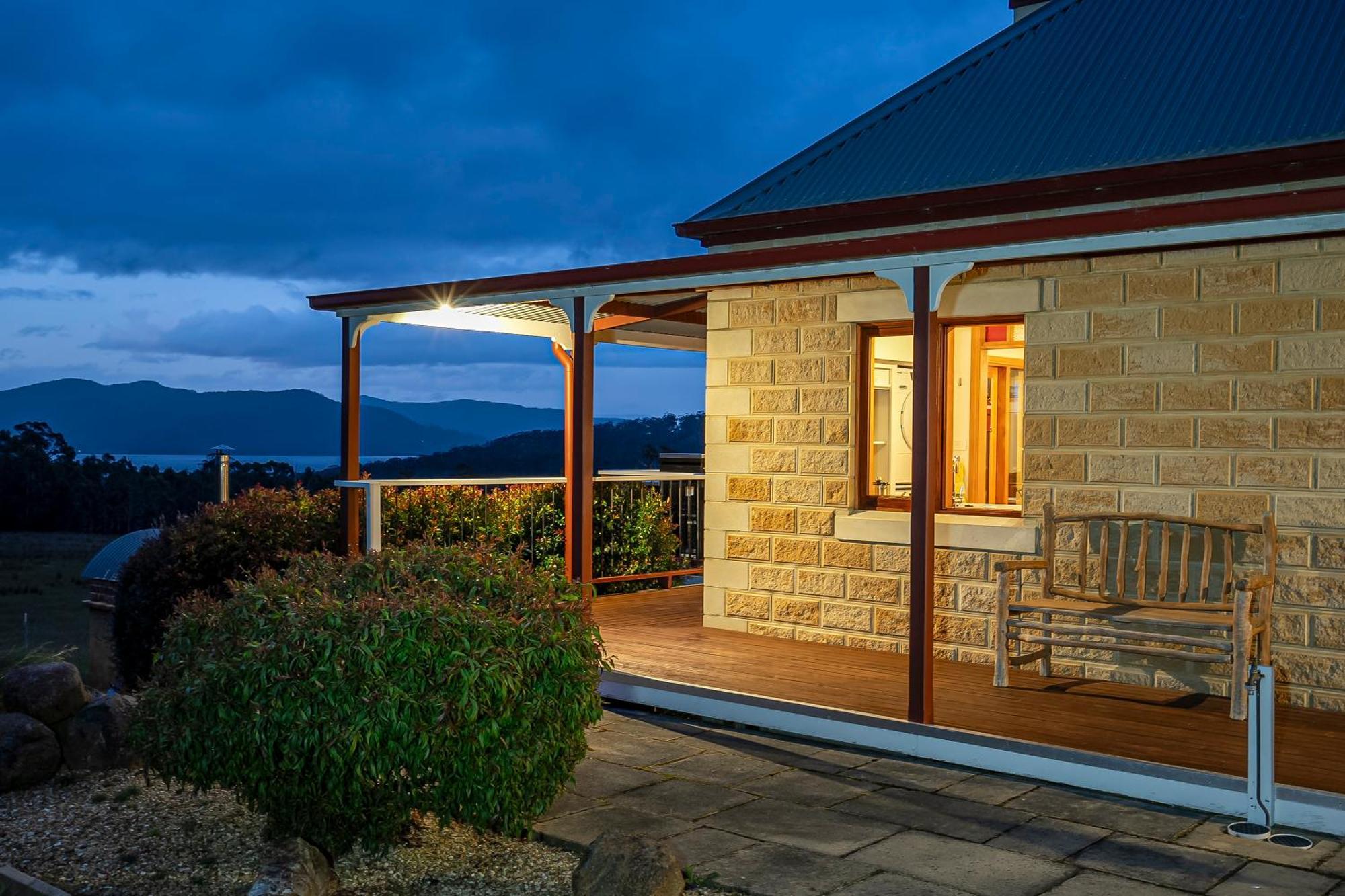 Manfield Country Bruny Island *